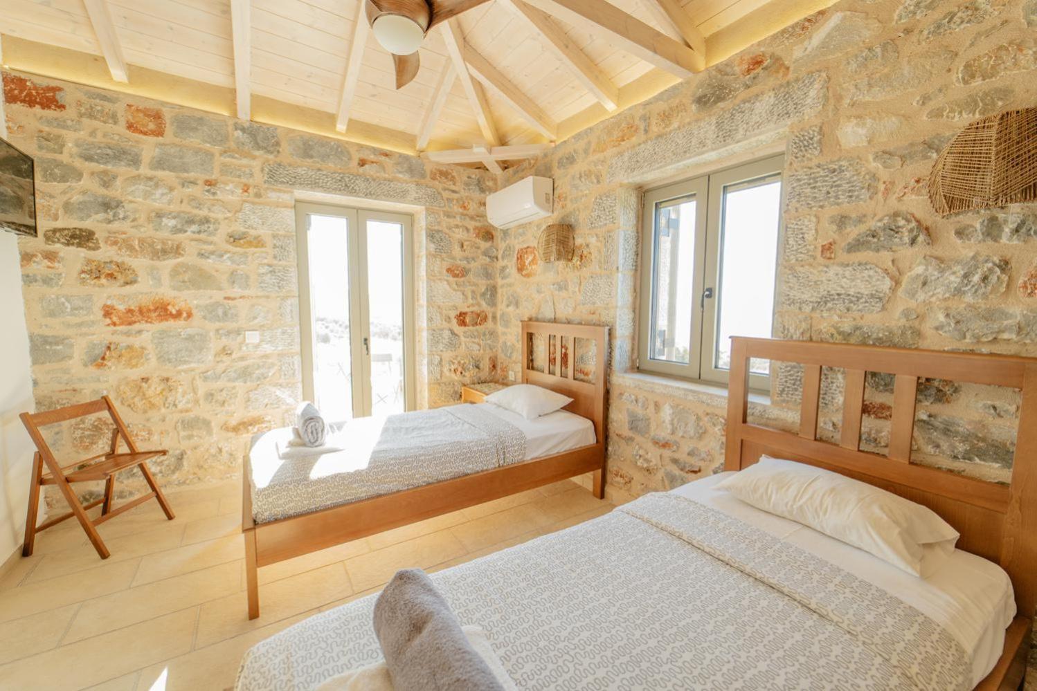 Villa Dioni Ena Pyrgos Eksteriør bilde
